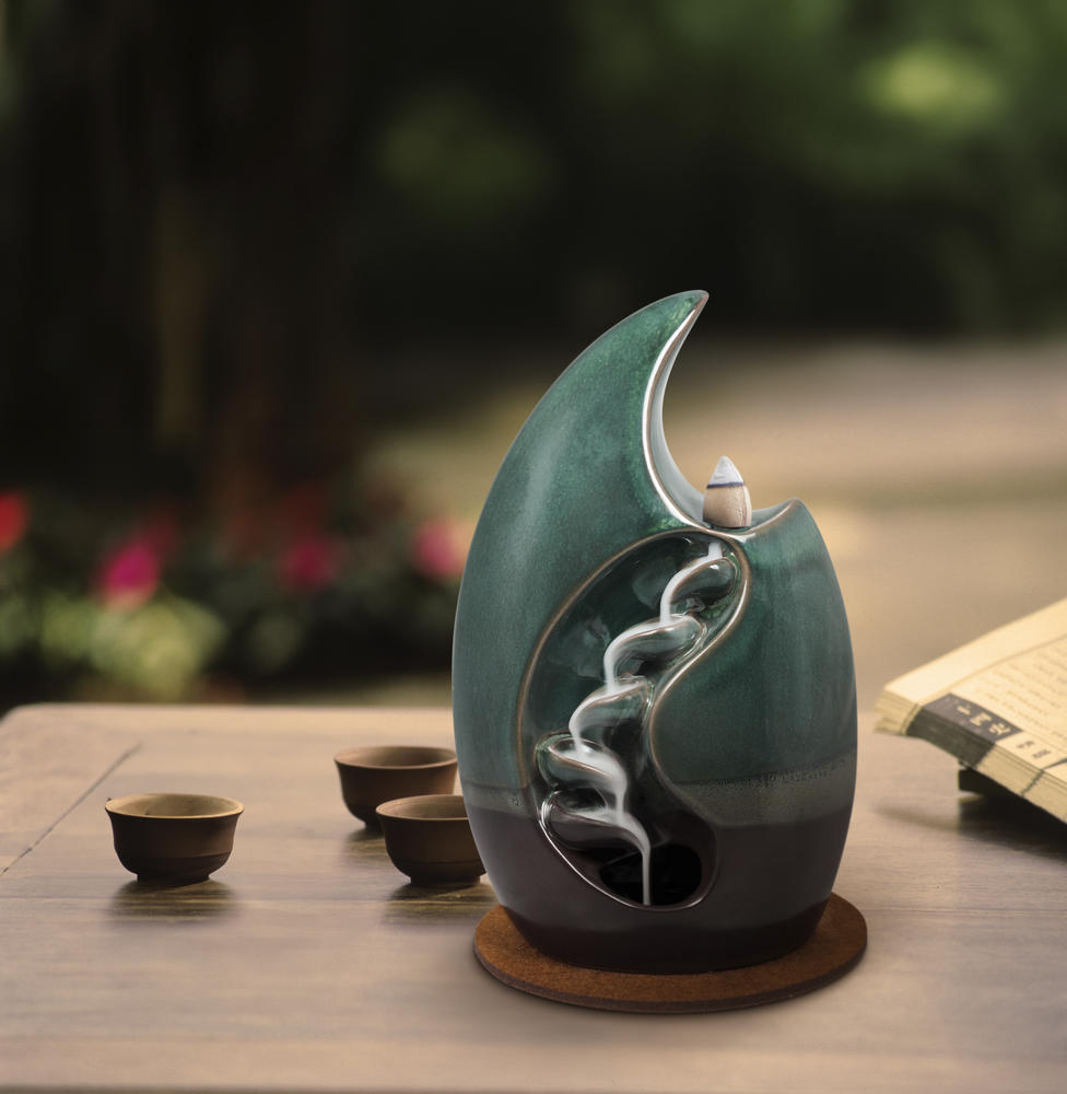 Backflow Incense Burner - Cascading Crescent Moon